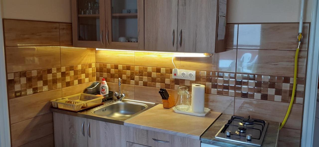 Hajdúszoboszló Rozika Apartman Ii. מראה חיצוני תמונה